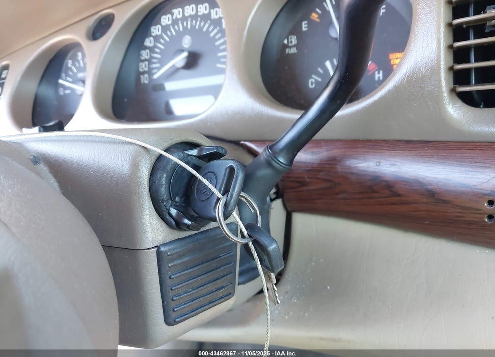 2005 CUSTOM BUICK LESABRE VIN: 1G4HP52K45U169153