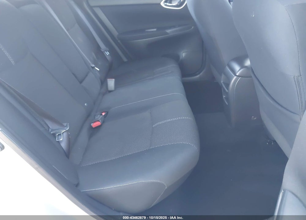 2015 NISSAN SENTRA S VIN: 3N1AB7AP1FY276160