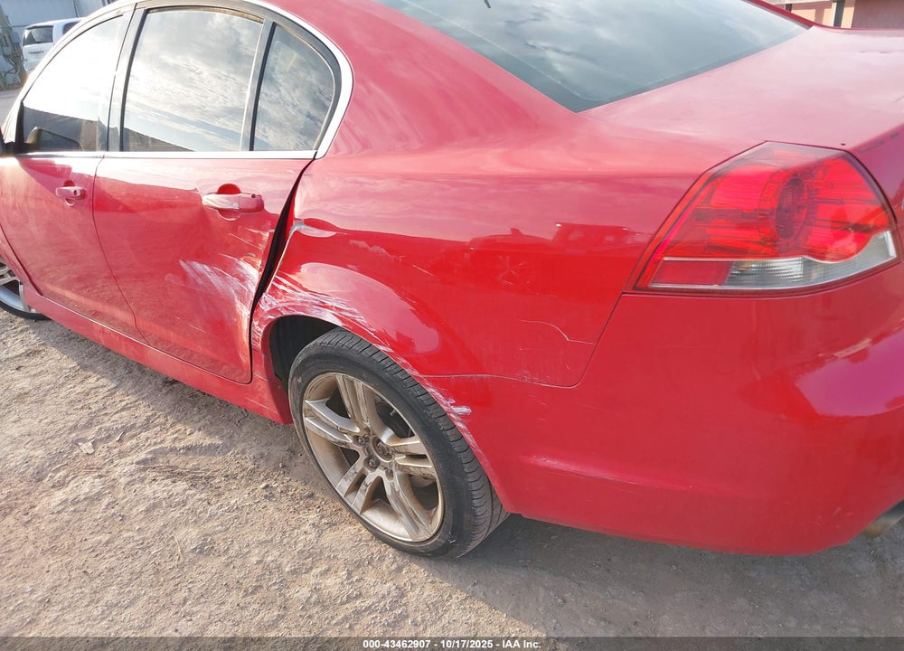 2008 PONTIAC G8 VIN: 6G2ER57758L141918