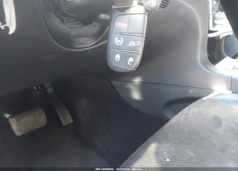 2019 JEEP GRAND CHEROKEE VIN: 1C4RJFAG4KC568014