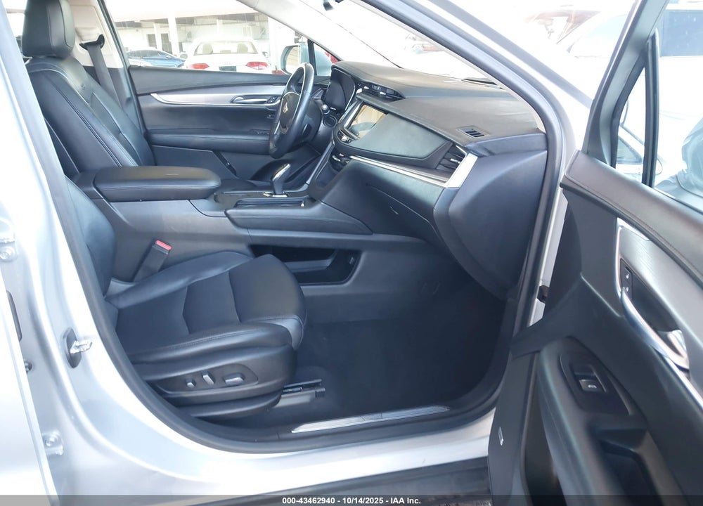 2017 CADILLAC XT5 LUXURY VIN: 1GYKNBRS3HZ319212
