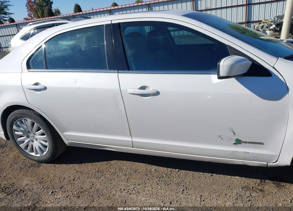 2012 FORD FUSION VIN: 3FADP0L36CR414428