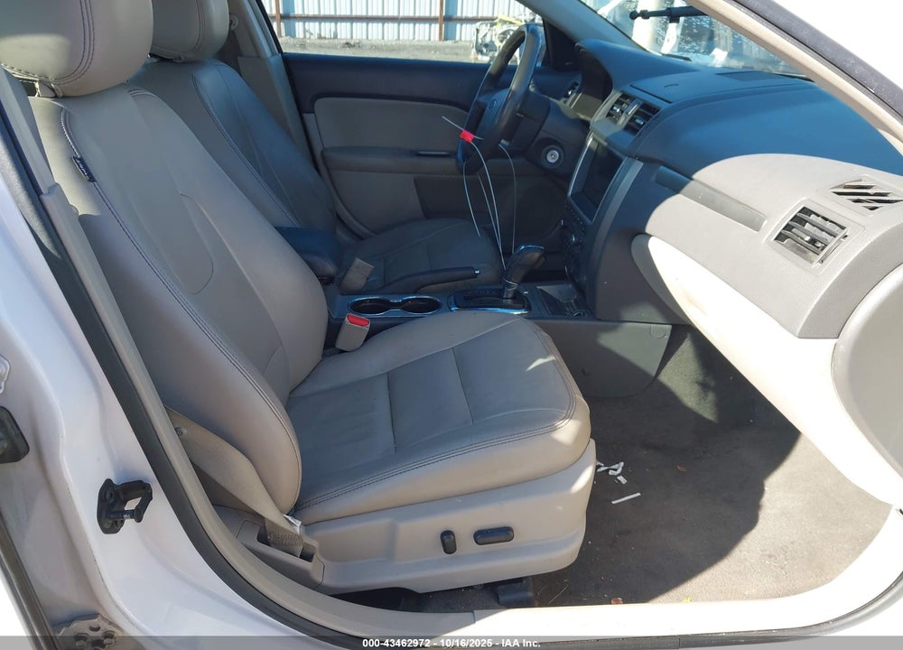 2012 FORD FUSION VIN: 3FADP0L36CR414428