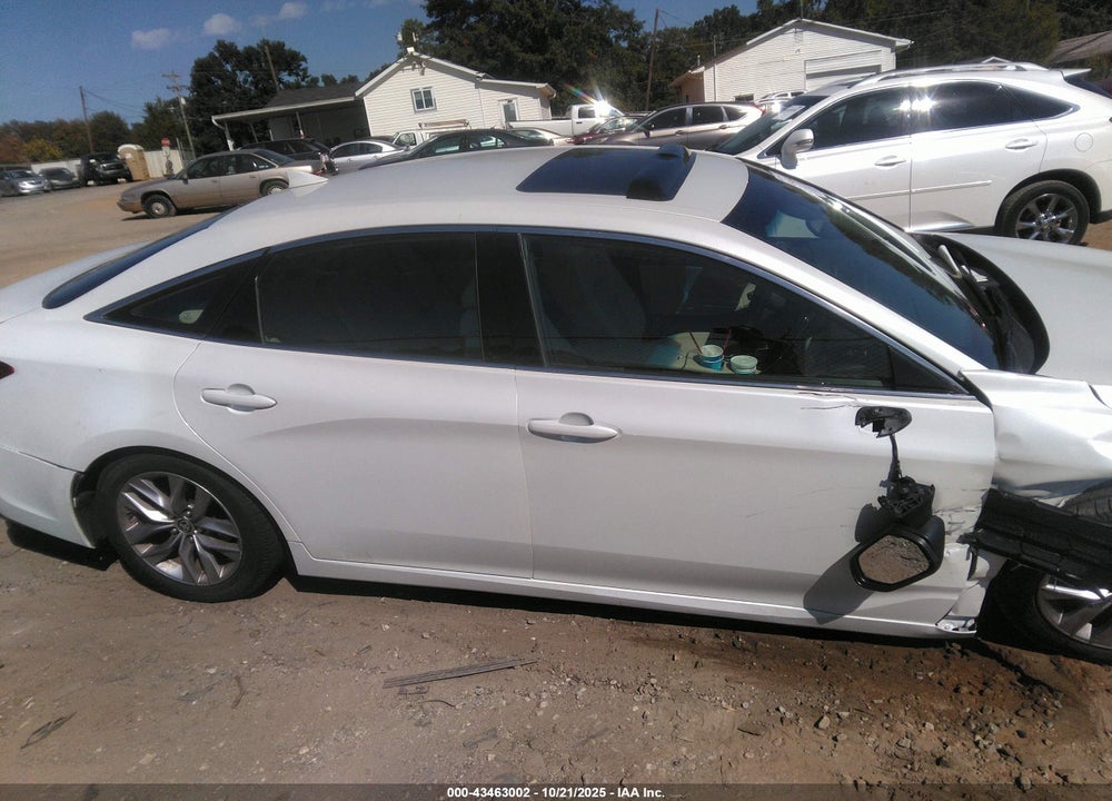 2021 TOYOTA AVALON XLE VIN: 4T1AZ1FB3MU059112