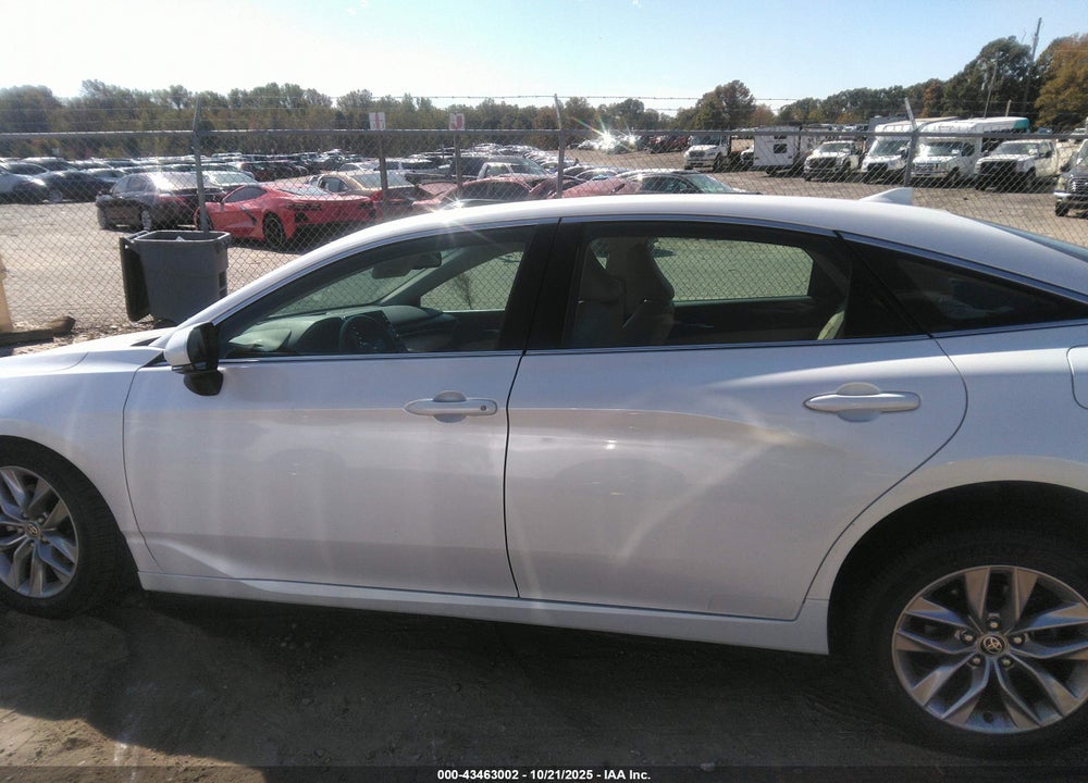 2021 TOYOTA AVALON XLE VIN: 4T1AZ1FB3MU059112