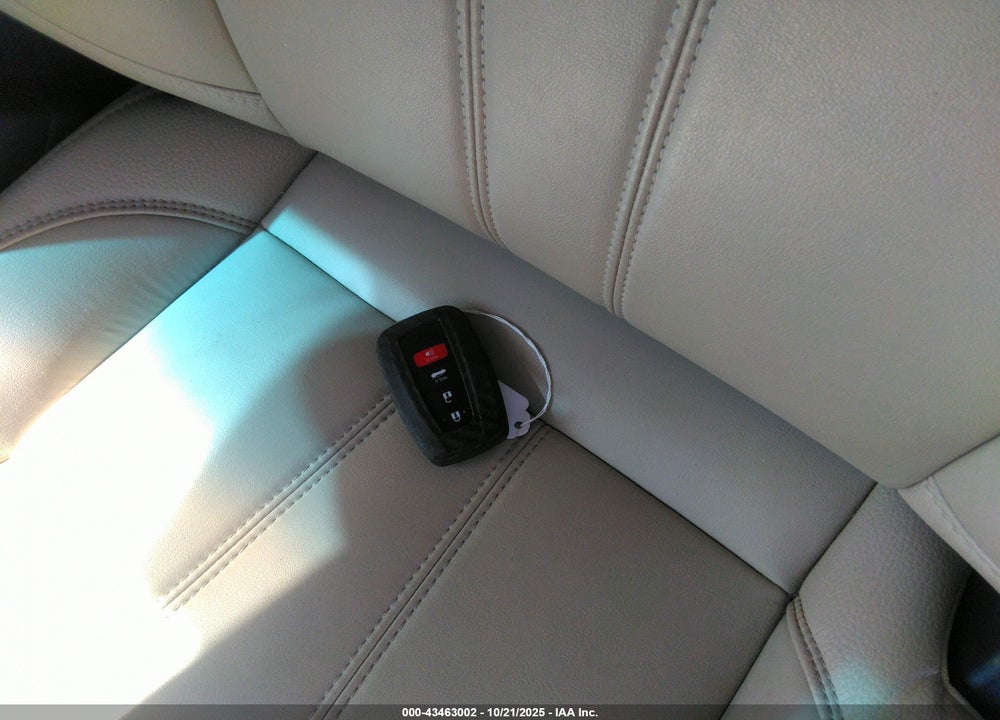 2021 TOYOTA AVALON XLE VIN: 4T1AZ1FB3MU059112