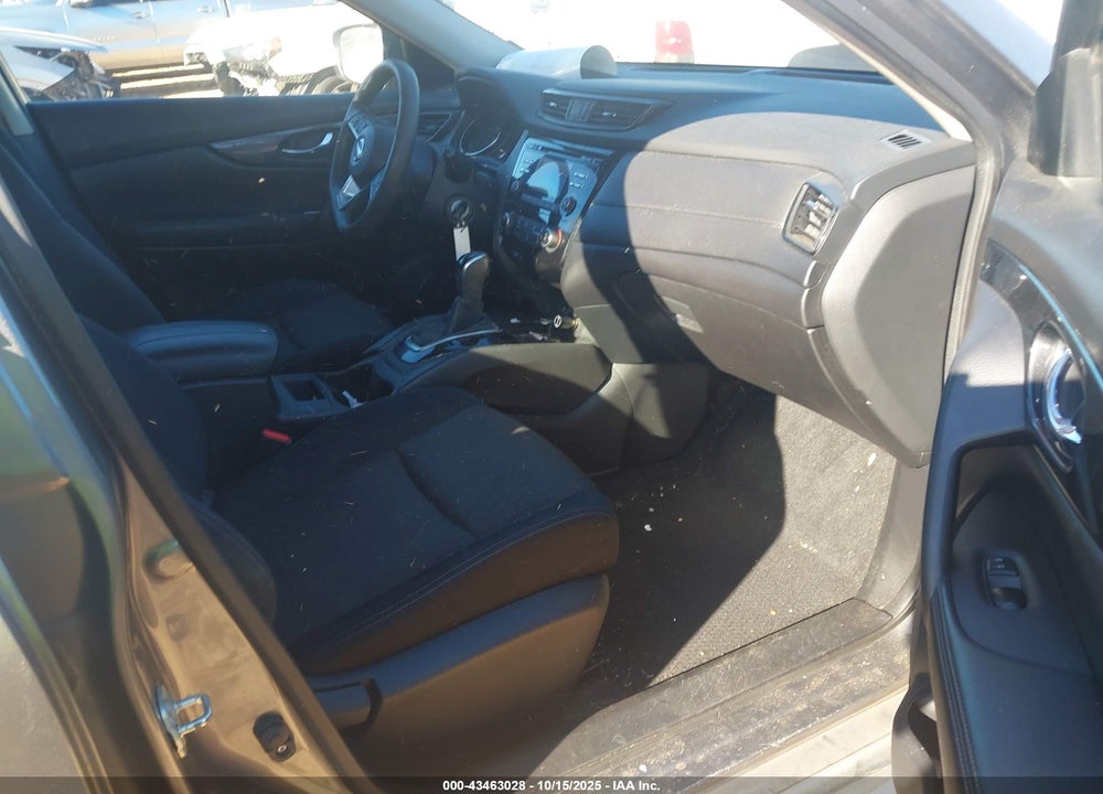 2017 NISSAN ROGUE SPORT VIN: JN8AT2MT9HW384241