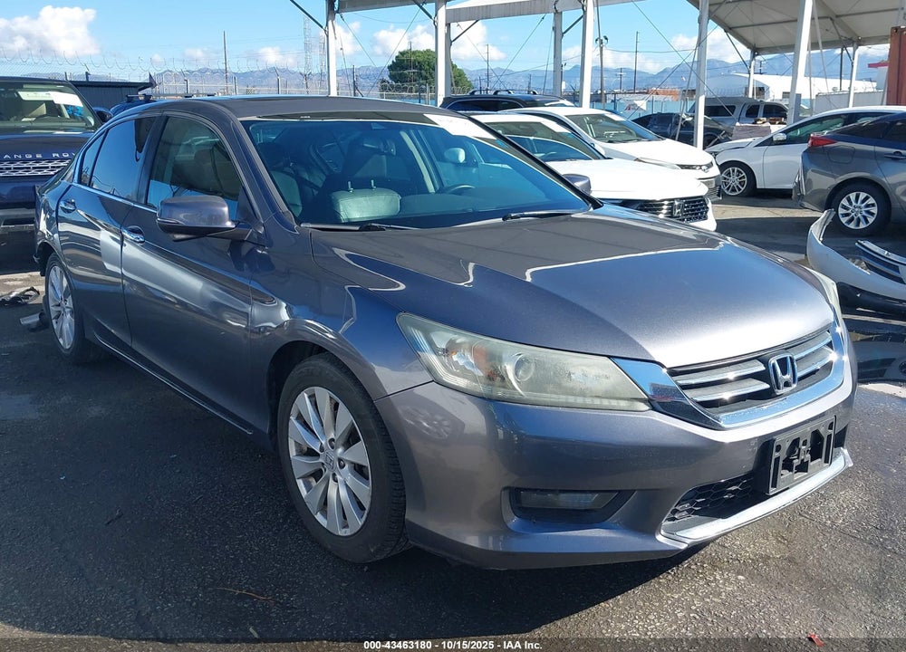 2015 HONDA ACCORD EX-L VIN: 1HGCR2F87FA201782