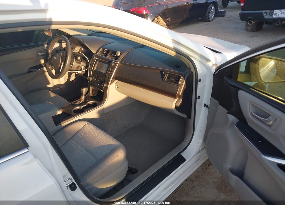 2017 TOYOTA CAMRY LE VIN: 4T1BF1FK0HU729024