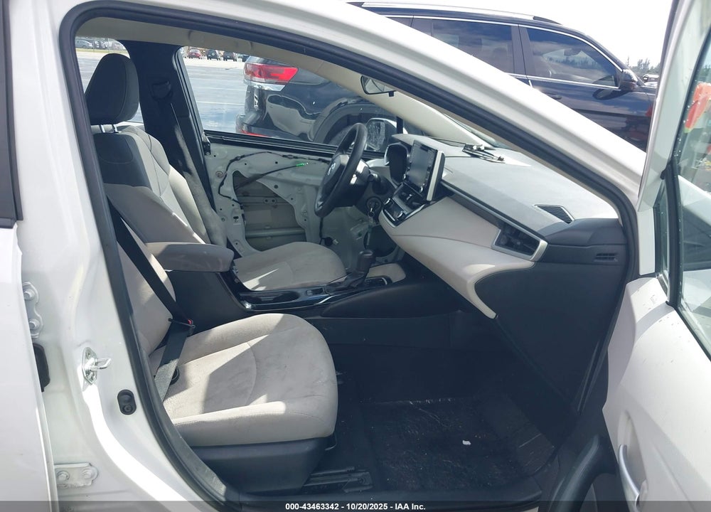 2020 TOYOTA COROLLA LE VIN: 5YFEPRAE2LP108582