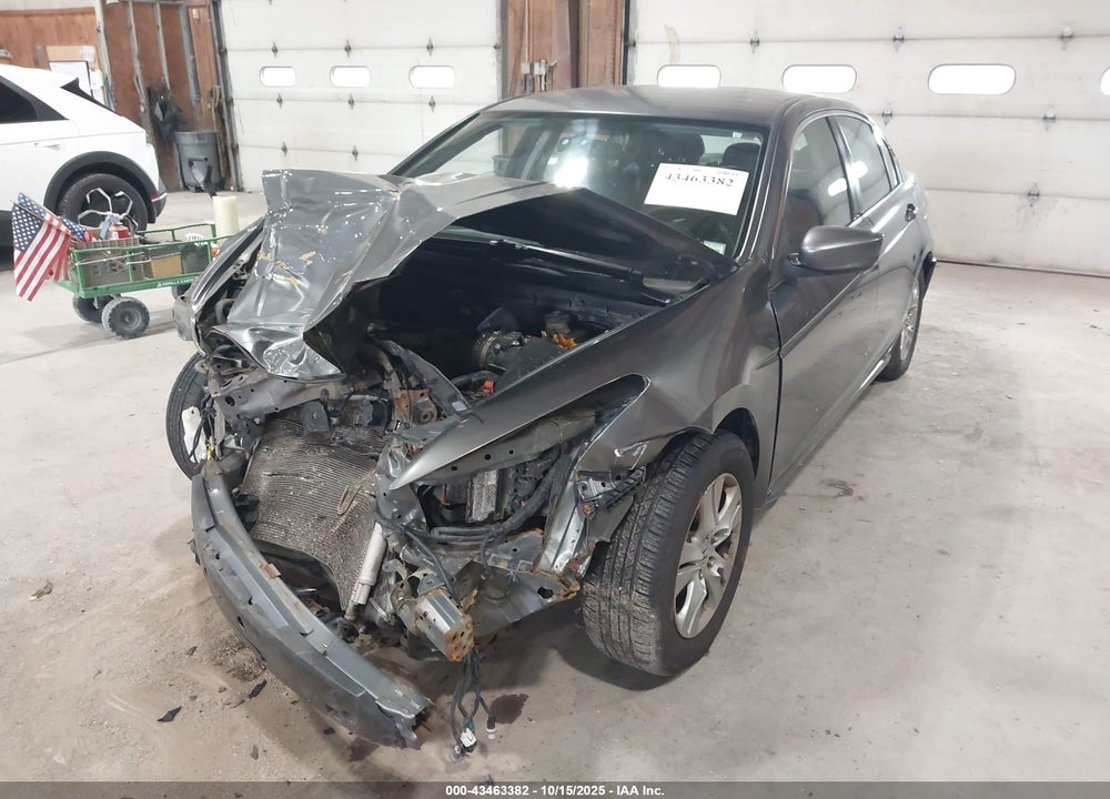 2011 HONDA ACCORD VIN: 1HGCP2F43BA001978