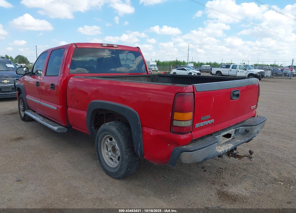2005 GMC SIERRA 1500HD SLE VIN: 1GTGC13UX5F824411