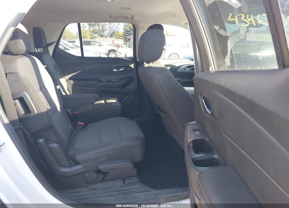 2018 CHEVROLET TRAVERSE VIN: 1GNEVGKW3JJ145795