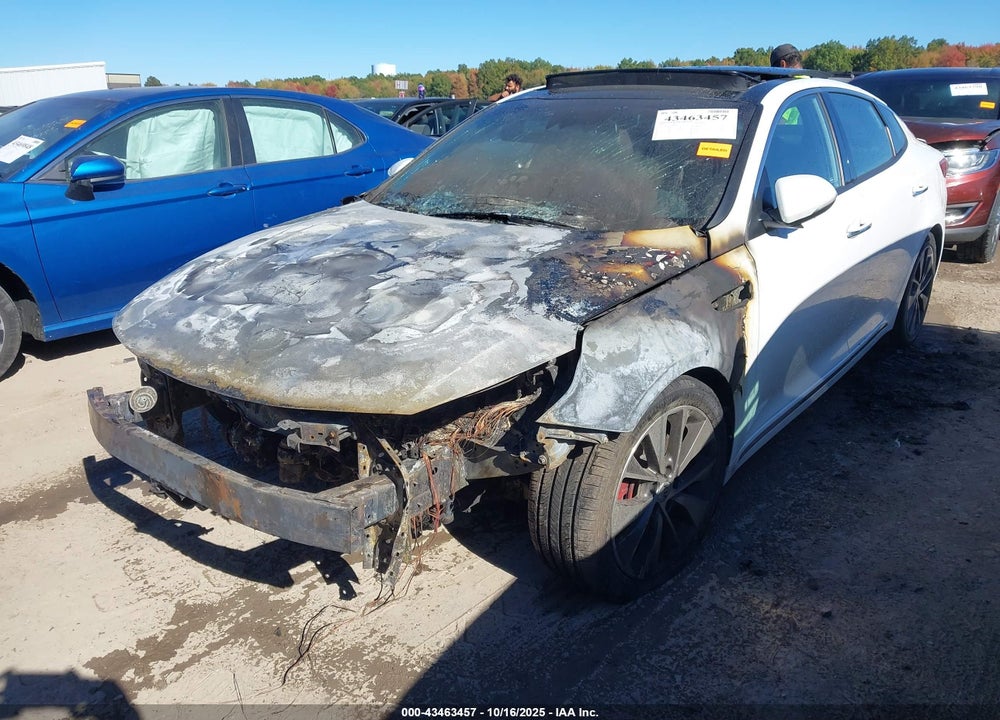 2016 KIA OPTIMA VIN: 5XXGV4L28GG051677