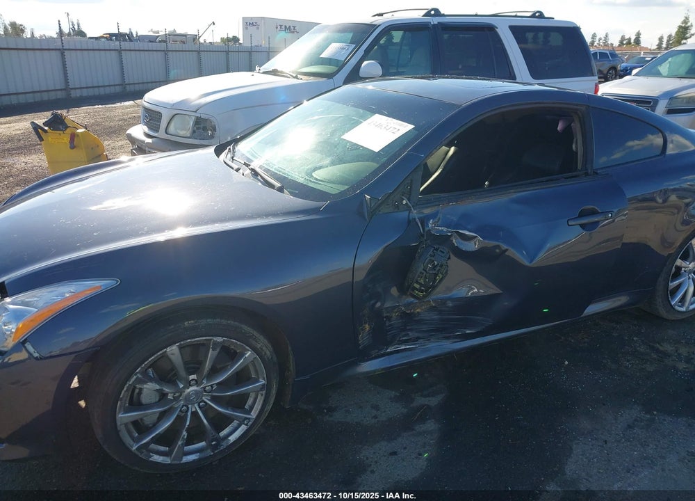 2008 INFINITI G37 VIN: JNKCV64E68M117415