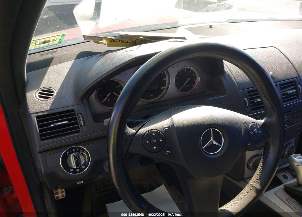 2008 MERCEDES-BENZ C CLASS VIN: WDDGF81XX8F130115