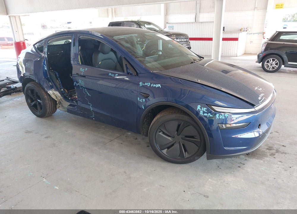 2026 TESLA MODEL Y LONG RANGE DUAL MOTOR ALL-WHEEL DRIVE VIN: 7SAYGDEDXTA427709