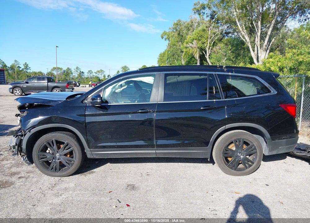 2022 HONDA PILOT 2WD SPECIAL EDITION VIN: 5FNYF5H25NB011587