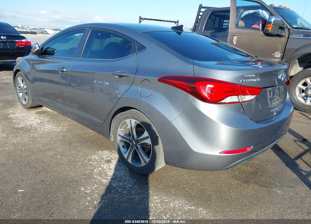 2016 HYUNDAI ELANTRA VIN: KMHDH4AH4GU652558