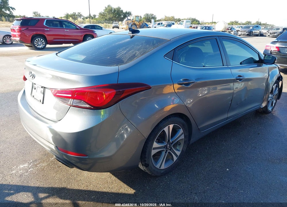 2016 HYUNDAI ELANTRA VIN: KMHDH4AH4GU652558