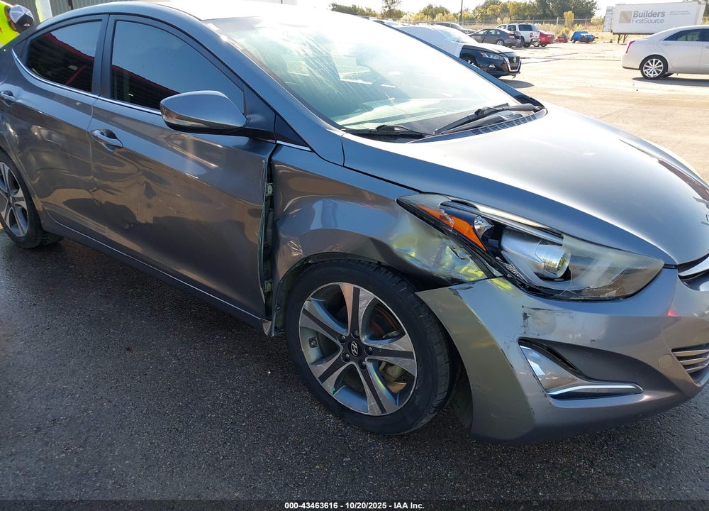 2016 HYUNDAI ELANTRA VIN: KMHDH4AH4GU652558