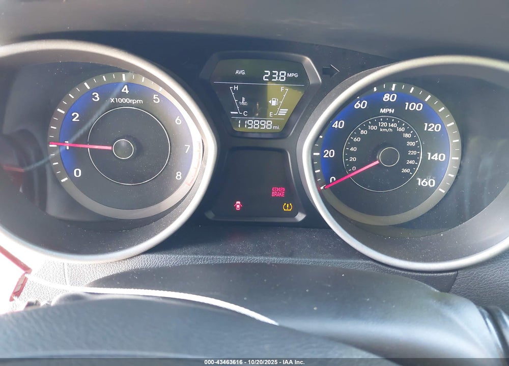 2016 HYUNDAI ELANTRA VIN: KMHDH4AH4GU652558