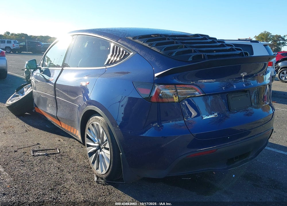 2023 TESLA MODEL Y AWD/LONG RANGE DUAL MOTOR ALL-WHEEL DRIVE VIN: 7SAYGDEE0PF701050