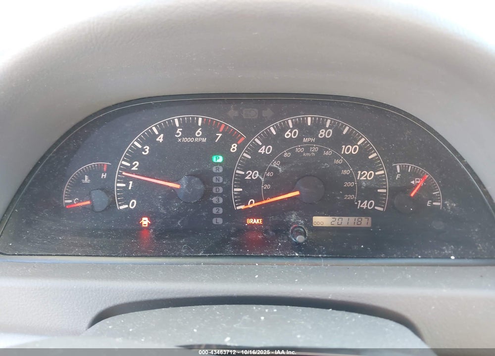 2005 TOYOTA CAMRY XLE VIN: 4T1BE30K65U540218