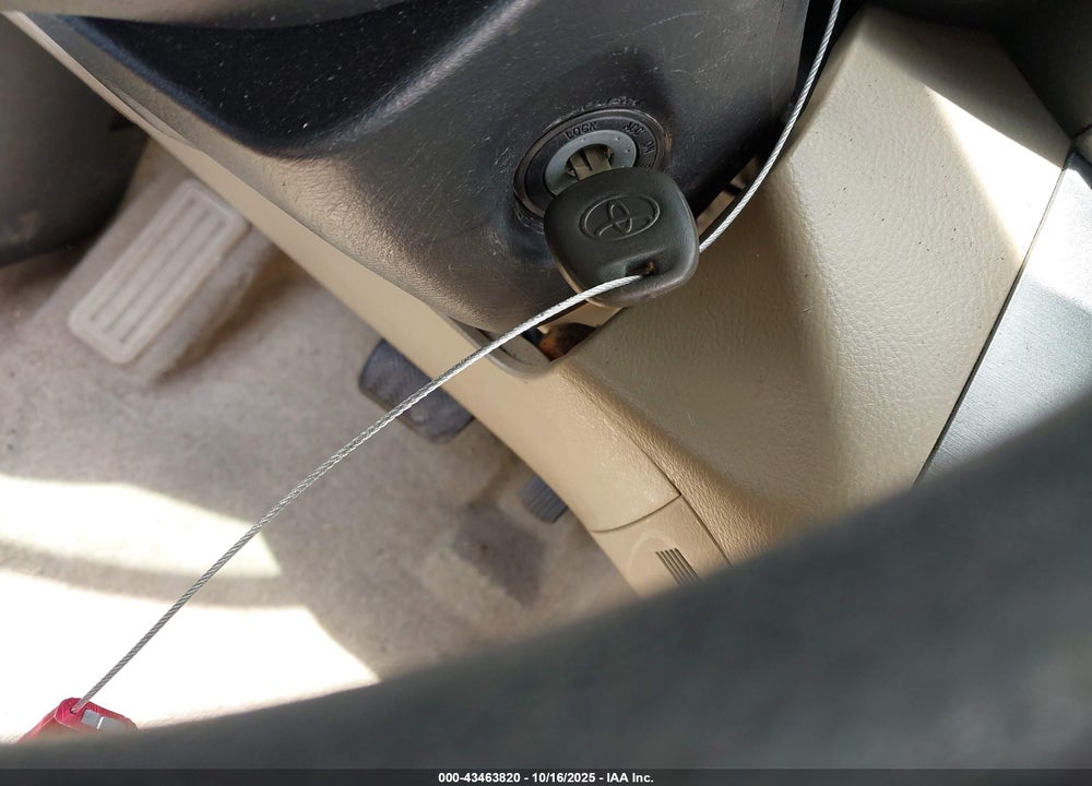 2010 TOYOTA RAV4 VIN: JTMBF4DV8A5018853