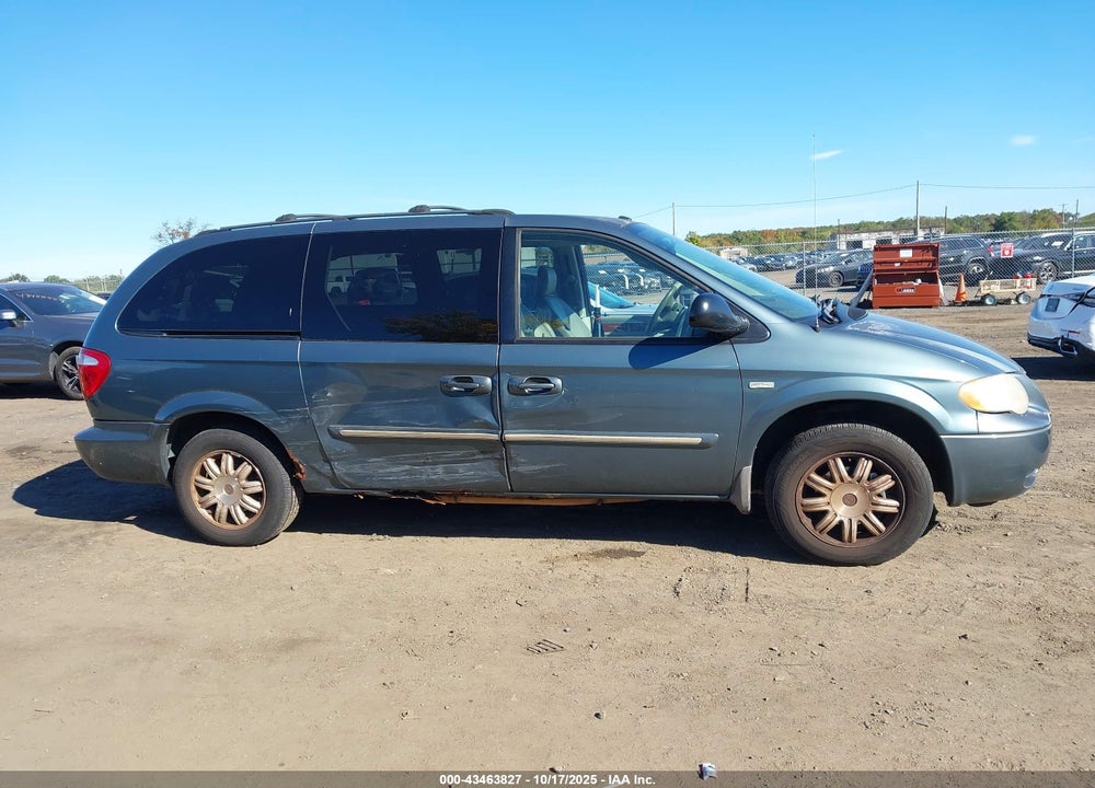 2006 CHRYSLER TOWN & COUNTRY VIN: 2A4GP54L76R692889