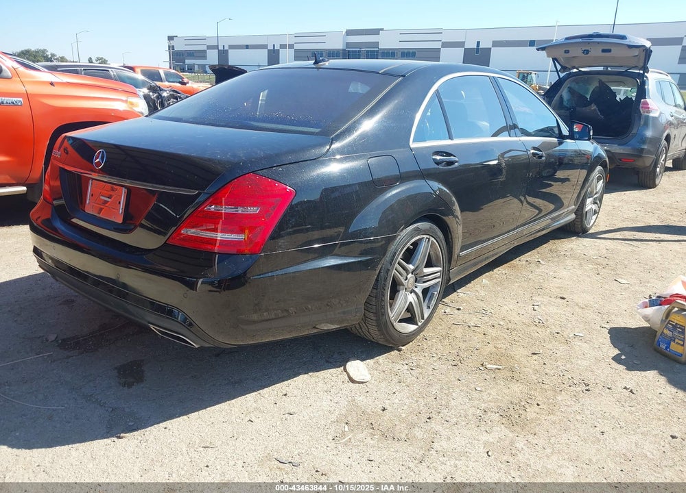 2013 MERCEDES-BENZ S 550 VIN: WDDNG7DB4DA514848