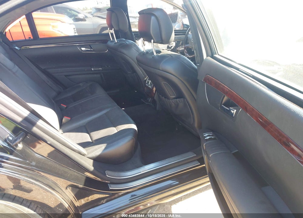 2013 MERCEDES-BENZ S 550 VIN: WDDNG7DB4DA514848