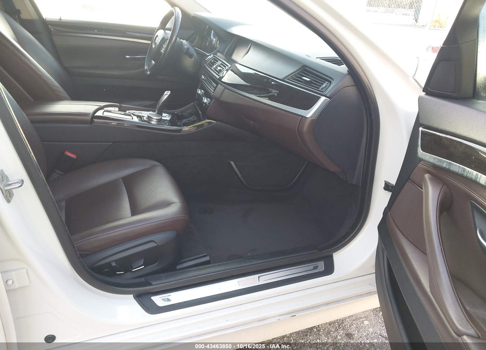 2015 BMW 528I VIN: WBA5A5C55FD521446