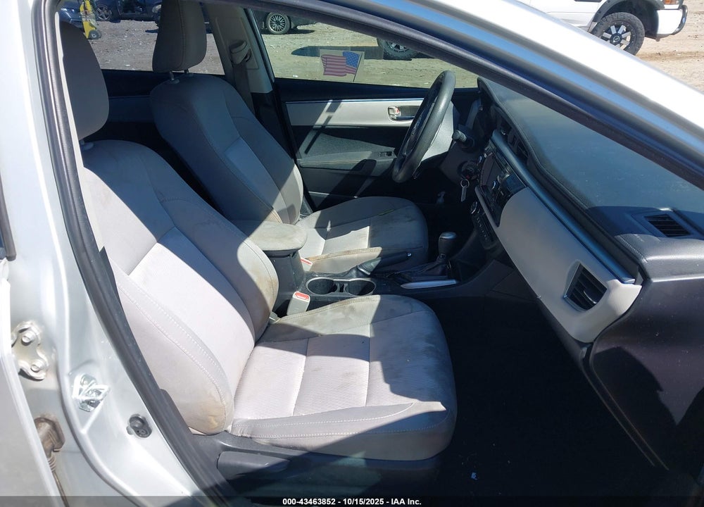 2015 TOYOTA COROLLA LE VIN: 2T1BURHE8FC294988