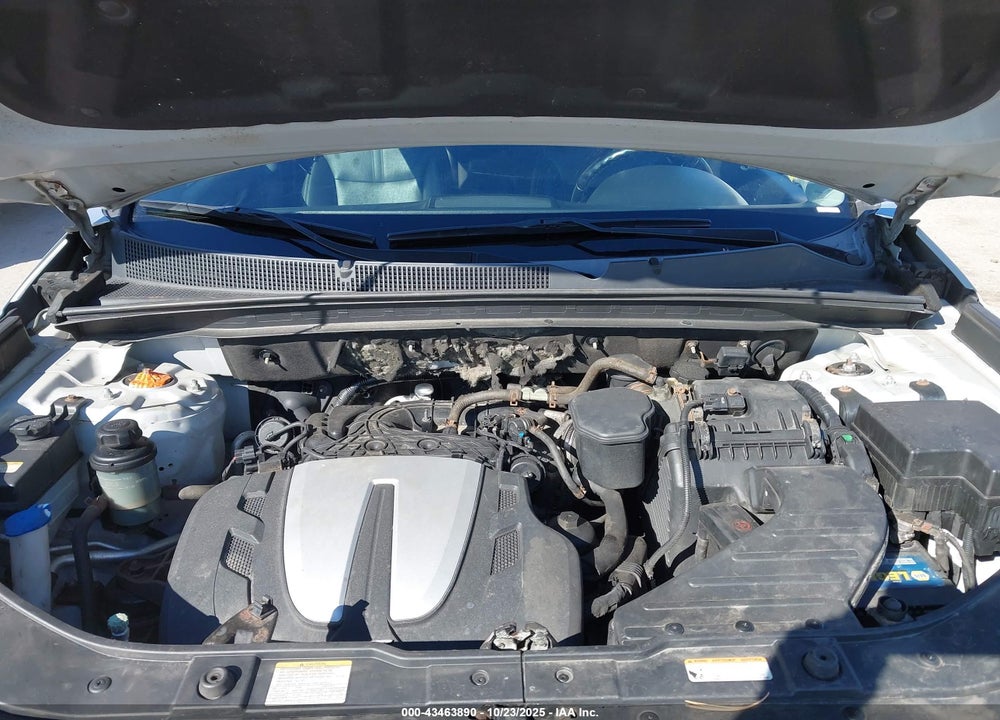 2011 KIA SORENTO EX V6 VIN: 5XYKUDA20BG034702