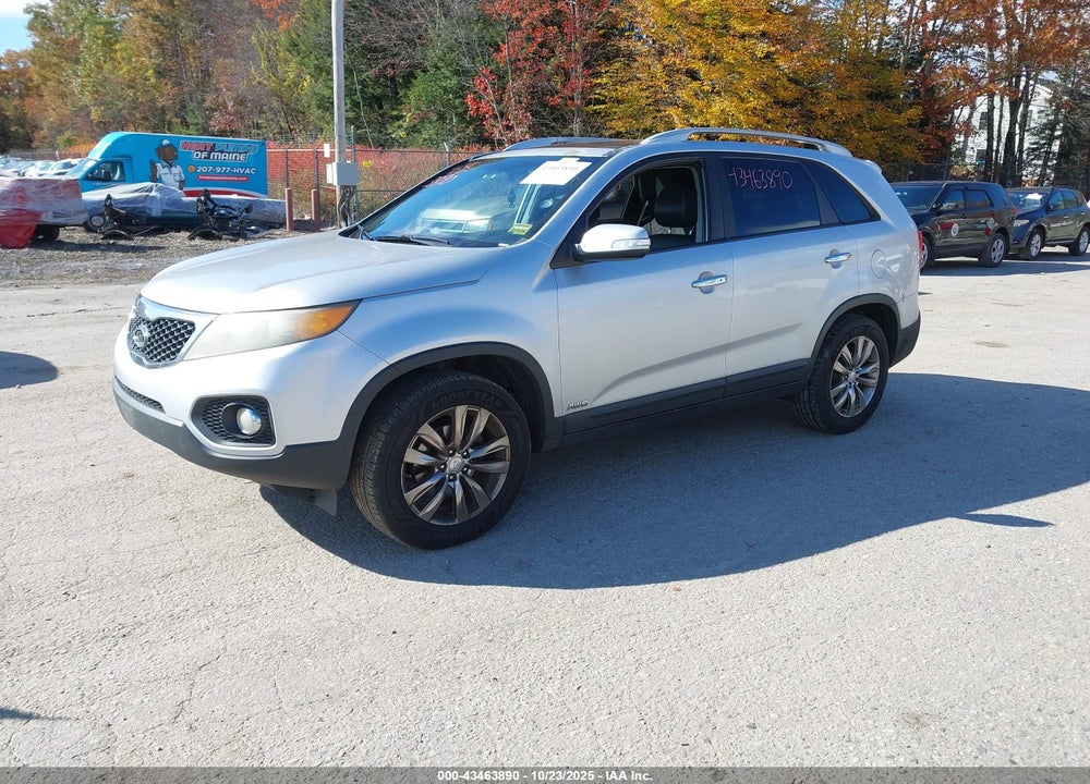 2011 KIA SORENTO EX V6 VIN: 5XYKUDA20BG034702