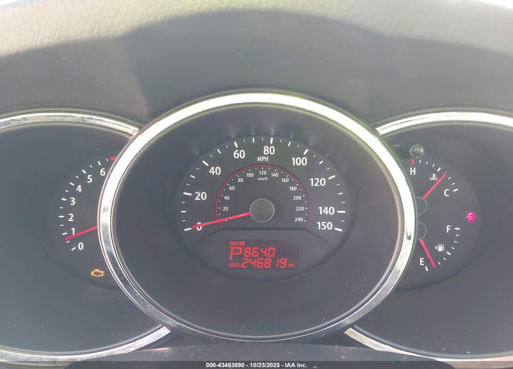 2011 KIA SORENTO EX V6 VIN: 5XYKUDA20BG034702