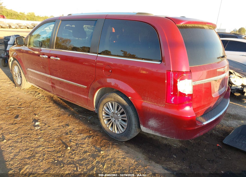 2015 CHRYSLER TOWN & COUNTRY LIMITED VIN: 2C4RC1JG3FR742326