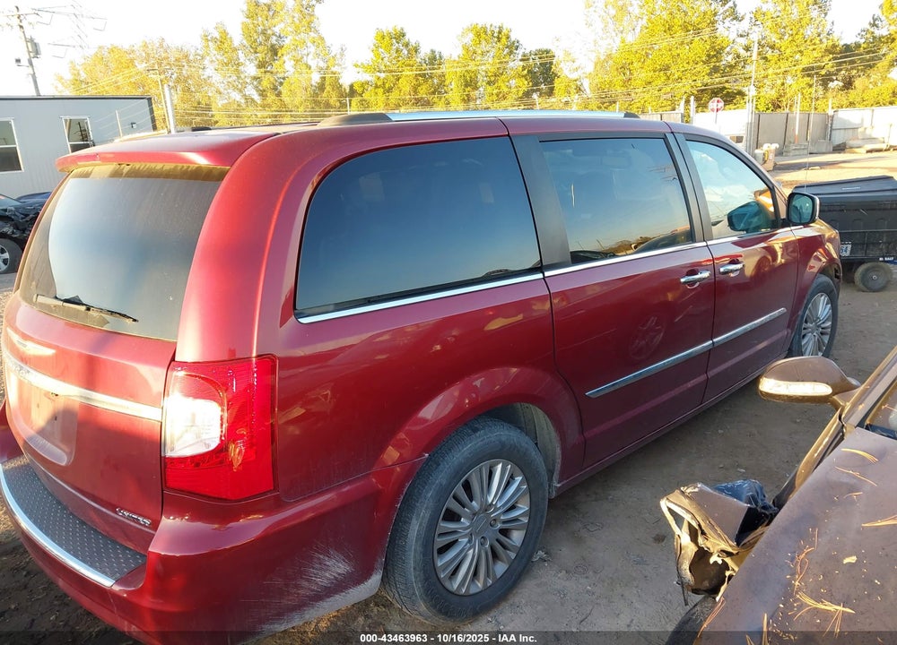 2015 CHRYSLER TOWN & COUNTRY LIMITED VIN: 2C4RC1JG3FR742326
