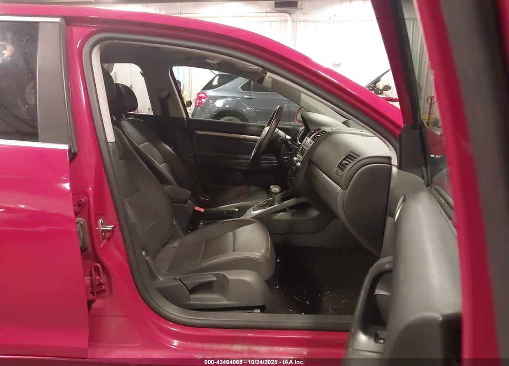 2008 VOLKSWAGEN JETTA VIN: 3VWRM81K08M097636