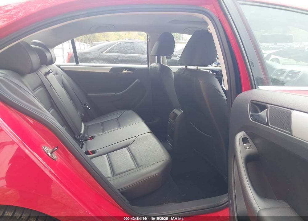 2014 VOLKSWAGEN JETTA VIN: 3VWD17AJXEM429890