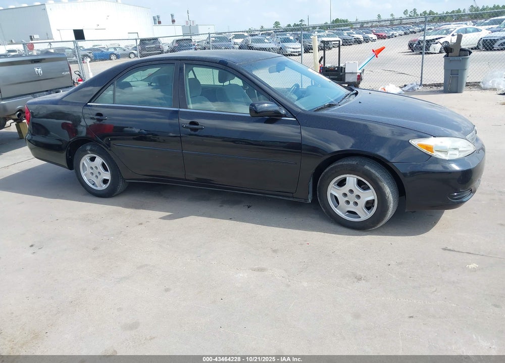 2004 TOYOTA CAMRY LE VIN: 4T1BE32K74U302387