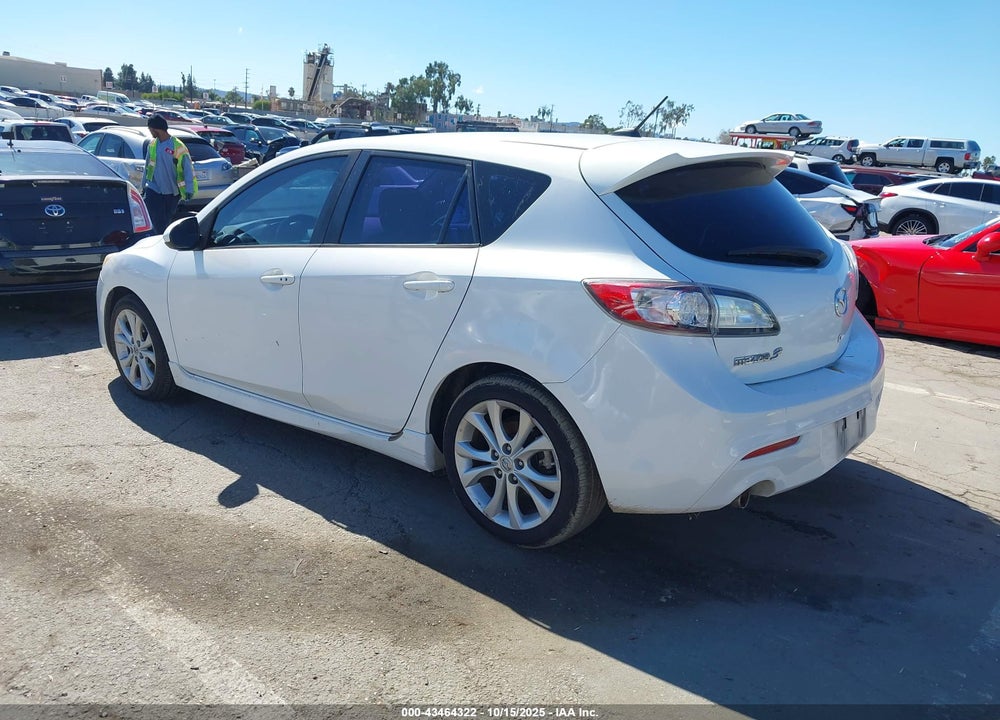 2011 MAZDA 3 VIN: JM1BL1K67B1409889