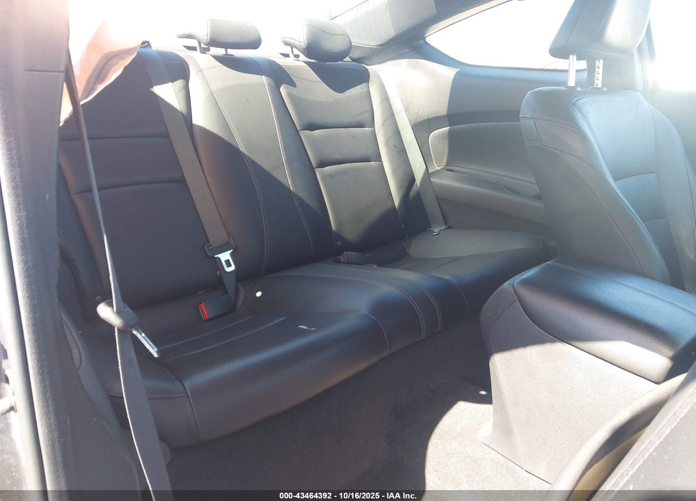 2016 HONDA ACCORD VIN: 1HGCT1B87GA003027