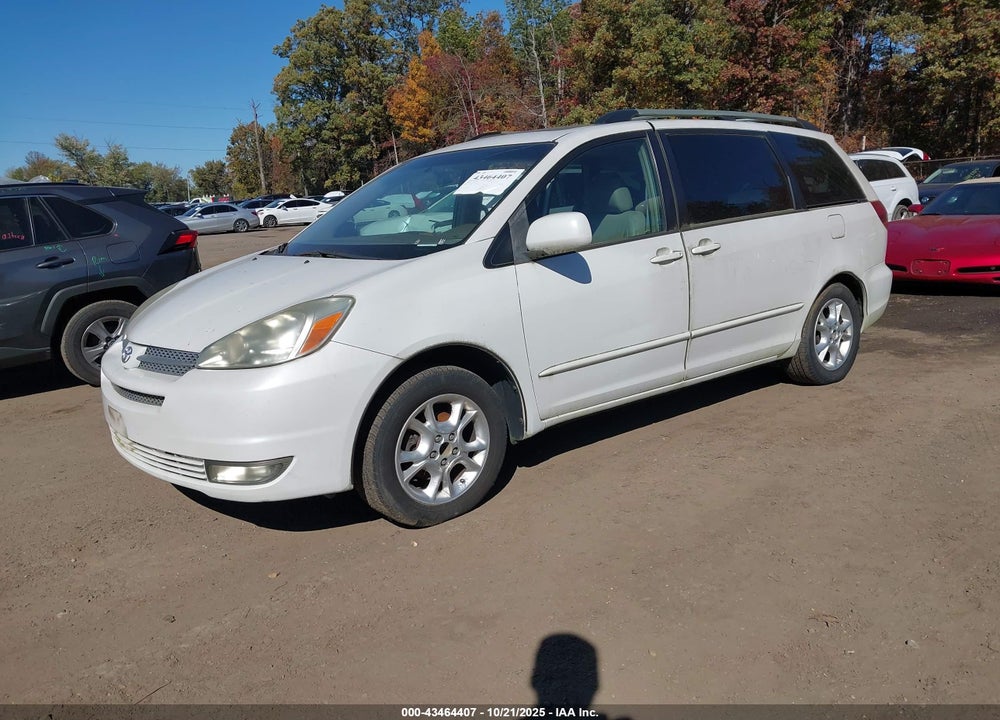 2005 TOYOTA SIENNA XLE VIN: 5TDZA22C95S374781