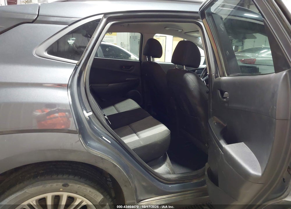 2018 HYUNDAI KONA SEL VIN: KM8K2CAA5JU169481