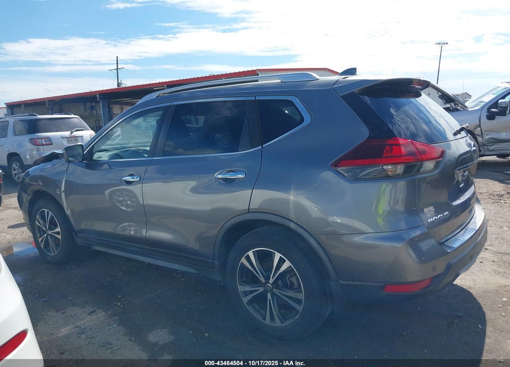 2019 NISSAN ROGUE VIN: JN8AT2MT5KW266436