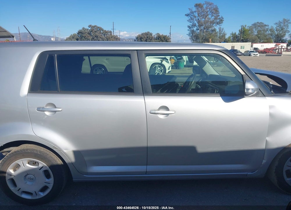 2013 SCION XB VIN: JTLZE4FE5DJ043403