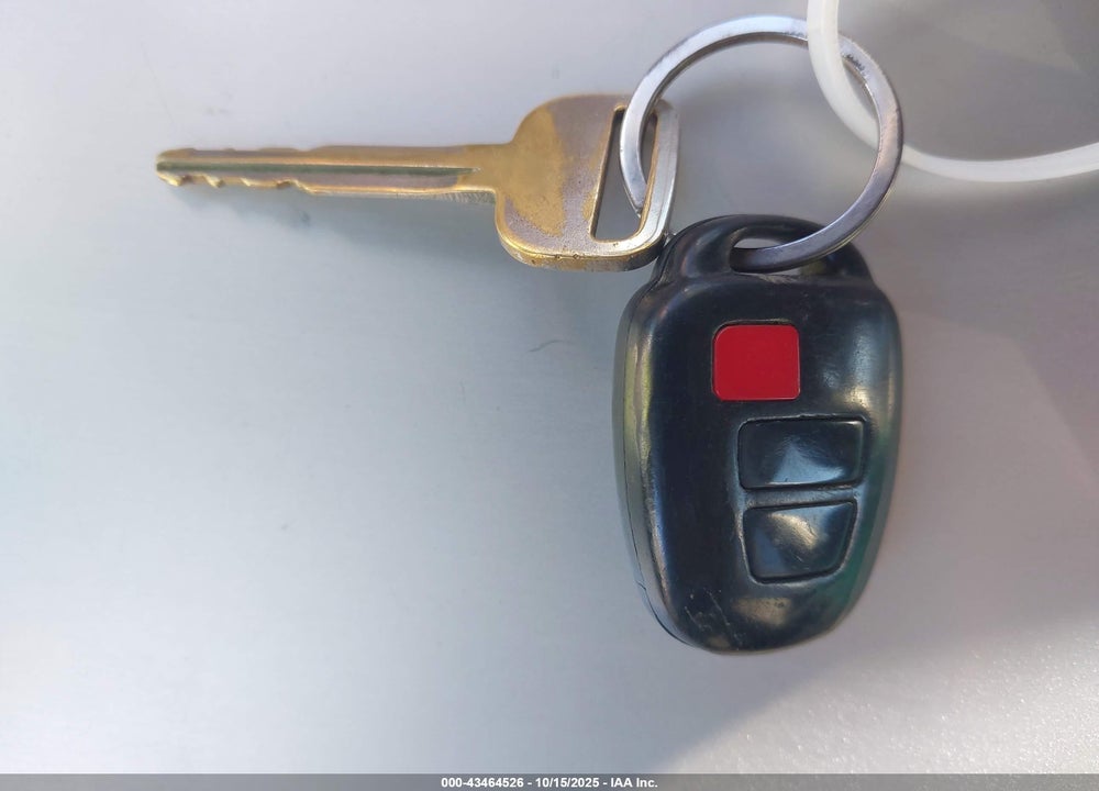 2013 SCION XB VIN: JTLZE4FE5DJ043403