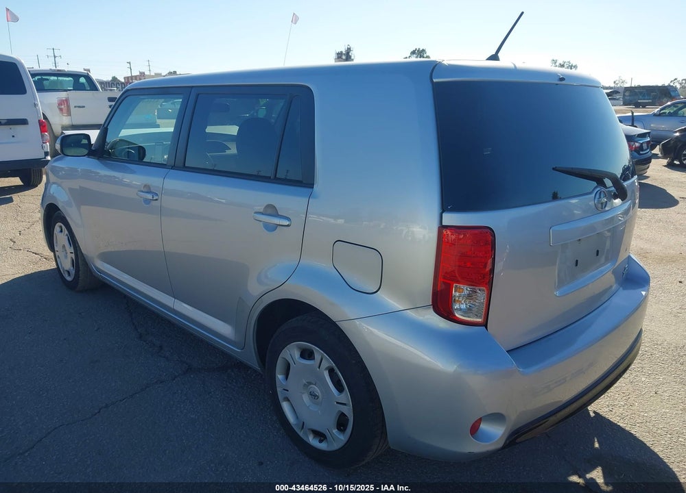 2013 SCION XB VIN: JTLZE4FE5DJ043403